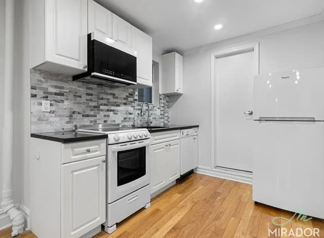 332 East 9 Street #14, Manhattan, NY 10003