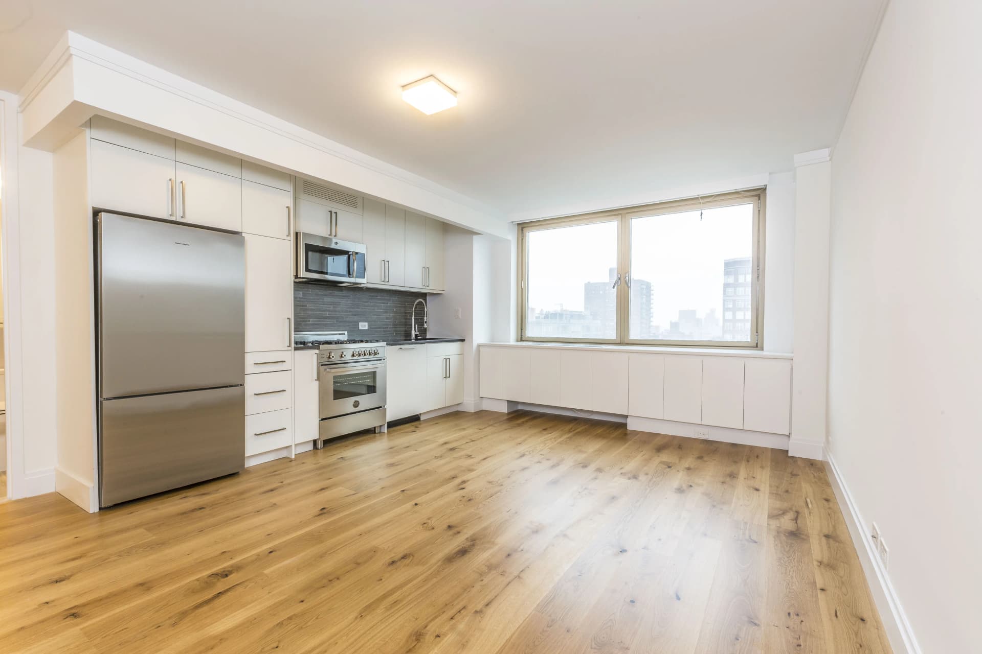 201 East 86 Street #21-A5, Manhattan, NY 10028 1