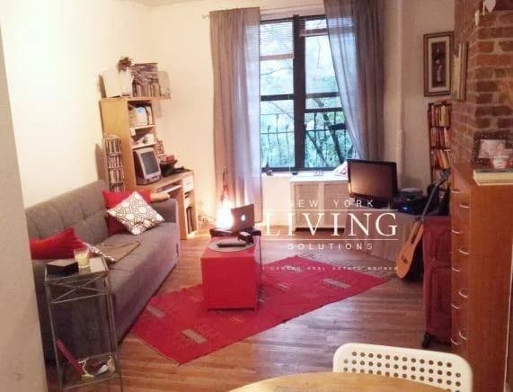 318 East 70 Street #2FE, Manhattan, NY 10021 1