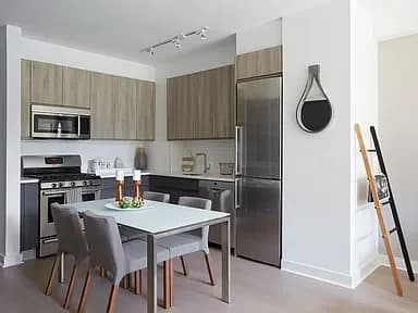 365 Bond Street #B301, Brooklyn, NY 11215 apartment_dining_room 1