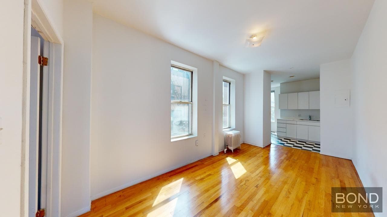 22 King Street #18, Manhattan, NY 10014 1