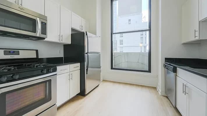 71 Broadway Apartments 71 Broadway #012A, Manhattan, NY 10006 apartment_kitchen 1