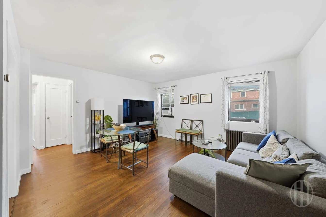 144-40 77 Road #1C, Queens, NY 11367 1