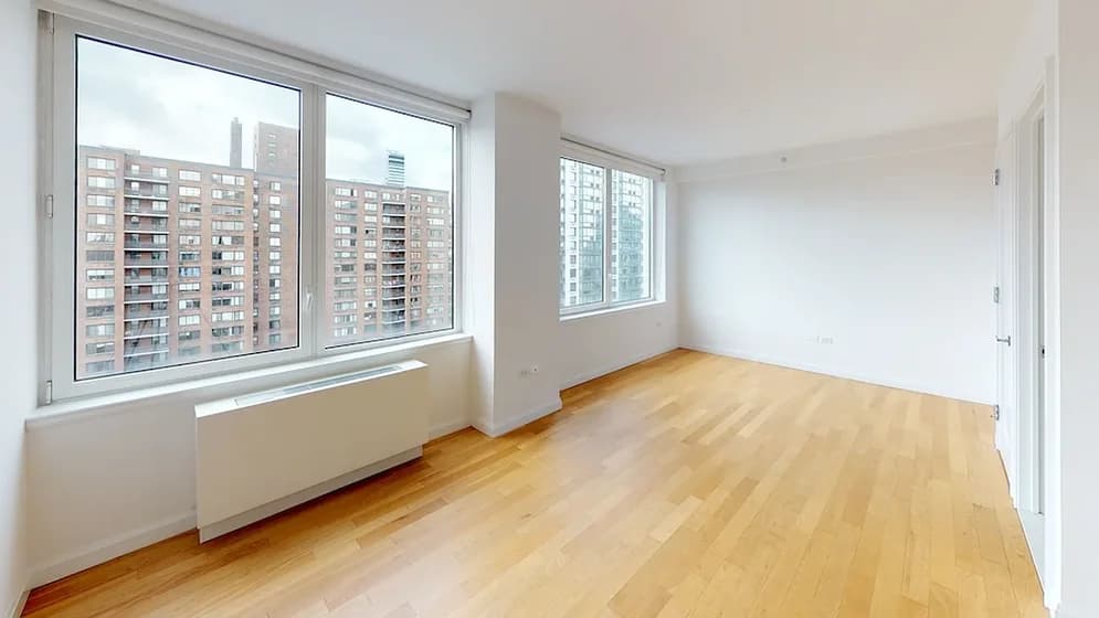 775 Columbus Avenue #8D, Manhattan, NY 10025 apartment_living_room 1