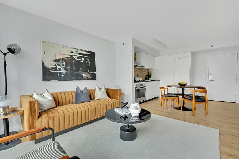 60 Duffield Street #10G, Brooklyn, NY 11201 apartment_living_room 1