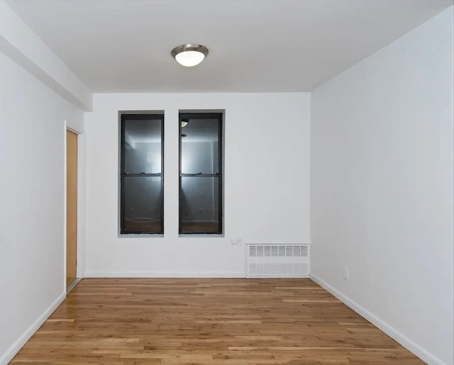 1324 Lexington Avenue #2A, Manhattan, NY 10128 apartment_living_room 1