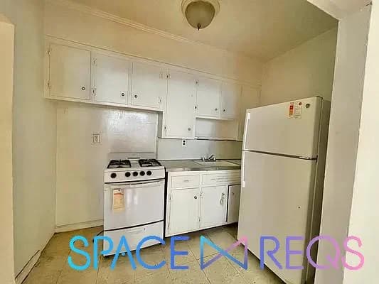 1402 West 4 Street #A15, Brooklyn, NY 11204 apartment_kitchen 1