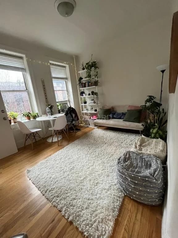 230 Thompson Street #13, Manhattan, NY 10012 1