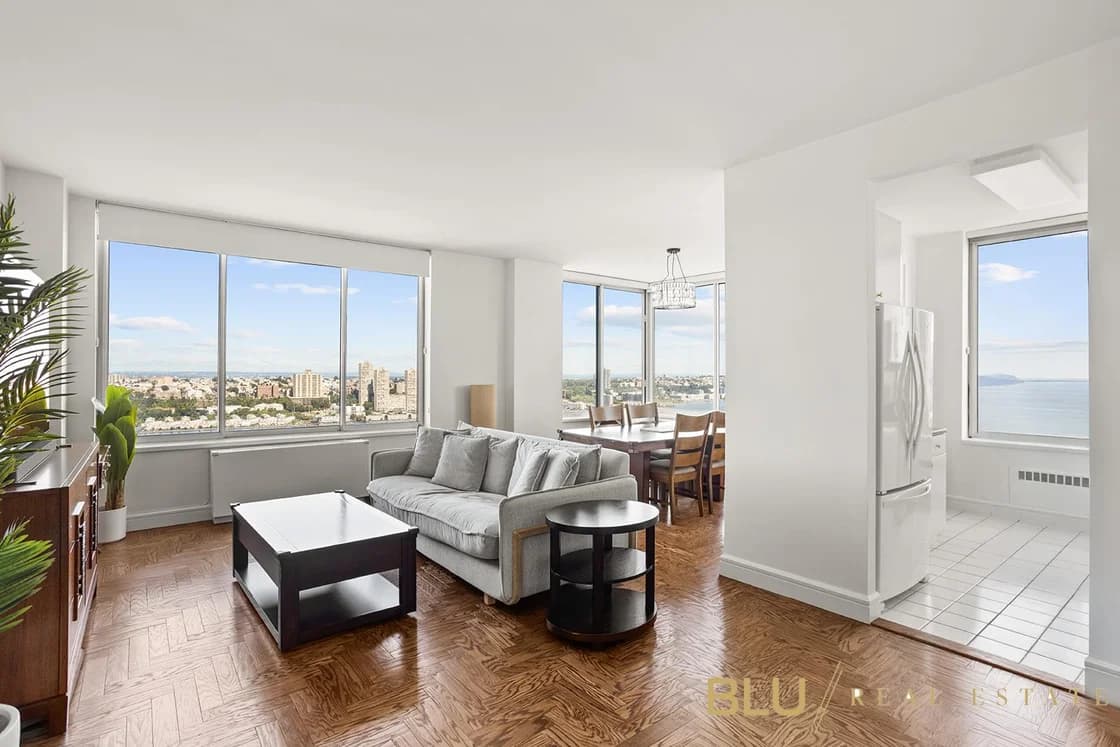 200 Riverside Boulevard #35-C, Manhattan, NY 10069 apartment_living_room 1