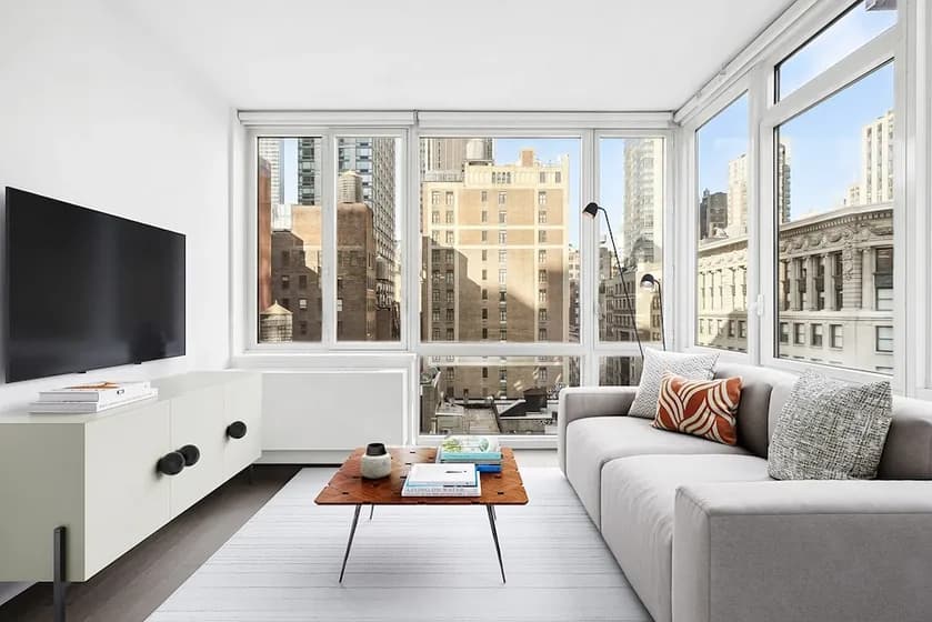 309 5 Avenue #17D, Manhattan, NY 10016 apartment_living_room 1