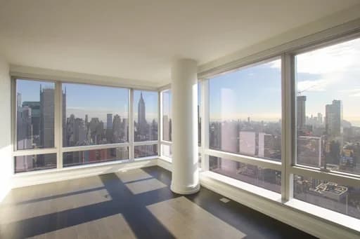 555 10 Avenue #42B, Manhattan, NY 10018