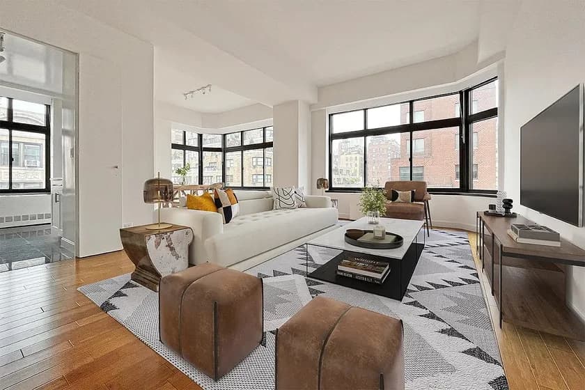 145 East 81 Street #10C, Manhattan, NY 10028 apartment_living_room 1