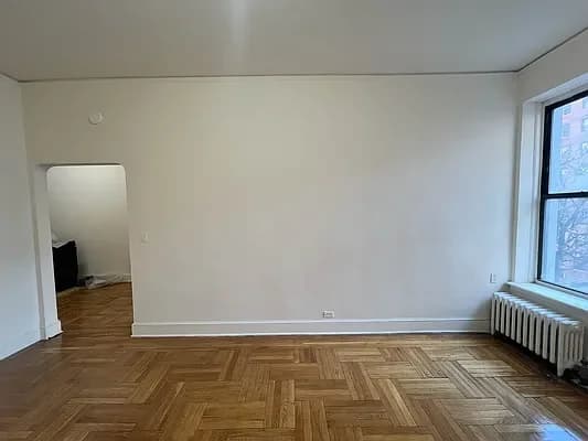 433 West 57 Street #3-F, Manhattan, NY 10019 apartment_living_room 1