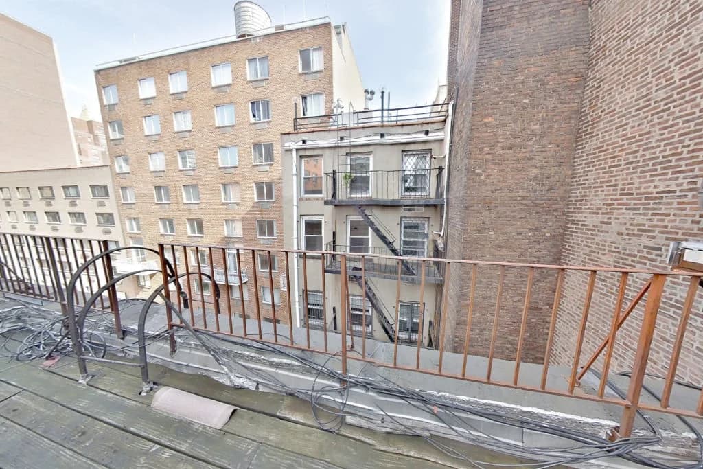 221 East 23 Street #20, Manhattan, NY 10010 1