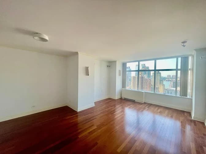 160 West 66 Street #24-J, Manhattan, NY 10023