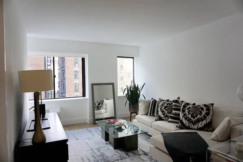 160 West 24 Street #PHB, Manhattan, NY 10011 apartment_living_room 1