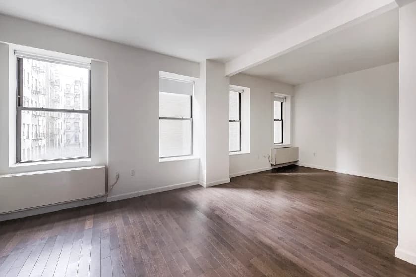 272 Manhattan Avenue #2E, Manhattan, NY 10026 apartment_living_room 1