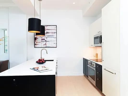 30 Morningside Drive #101, Manhattan, NY 10025 apartment_kitchen 1