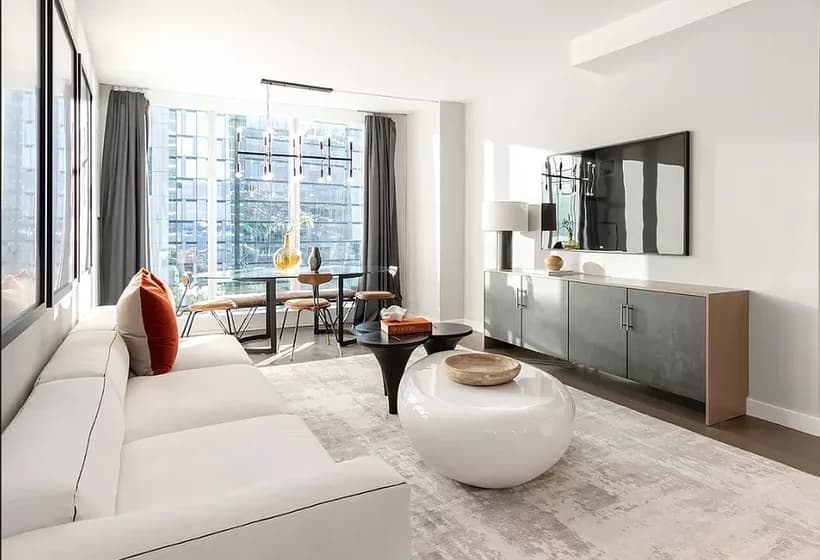 400 West 61 Street #0827, Manhattan, NY 10023 apartment_living_room 1