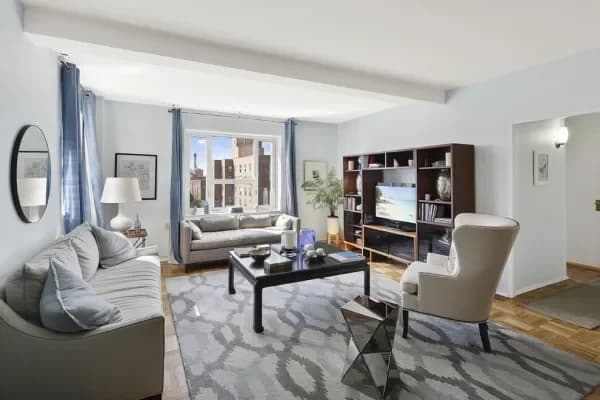 6 Peter Cooper Road #10-E, Manhattan, NY 10010 apartment_living_room 1