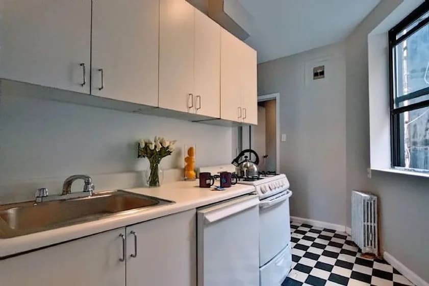 110 East 7 Street #8, Manhattan, NY 10009 apartment_kitchen 2