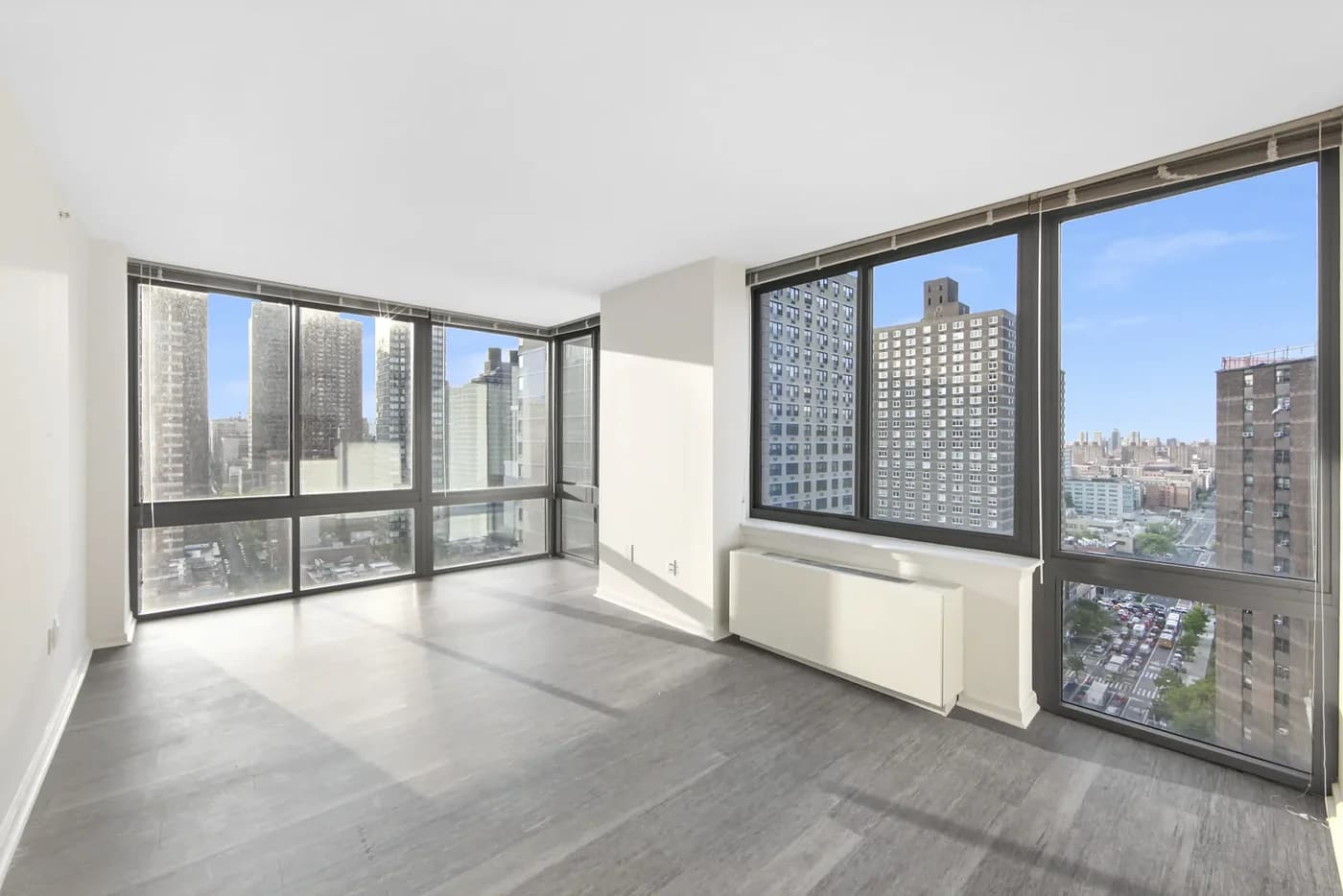 408 E 92 St #21F, Manhattan, NY 10128 apartment_living_room 1
