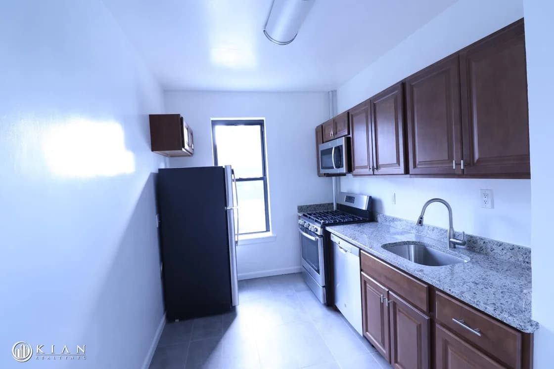 37-33 College Point Boulevard #A-1F, Queens, NY 11354 1