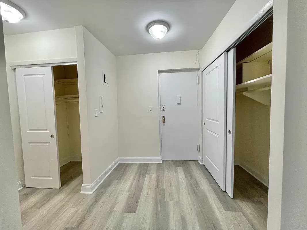 87-05 166 Street #1H, Queens, NY 11432 100