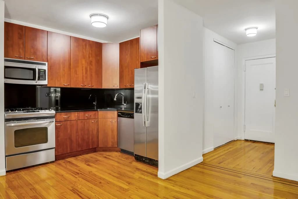 121 Madison Avenue #4J, Manhattan, NY 10016 1