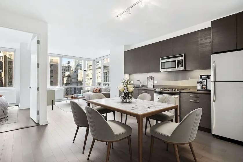 309W 5 Avenue #25B, Manhattan, NY 10016 apartment_living_room 1