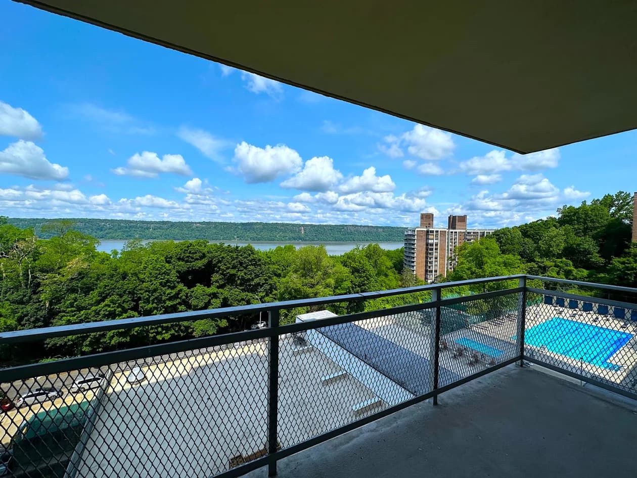 3671 Hudson Manor Terrace #5M, Manhattan, NY 10463 1