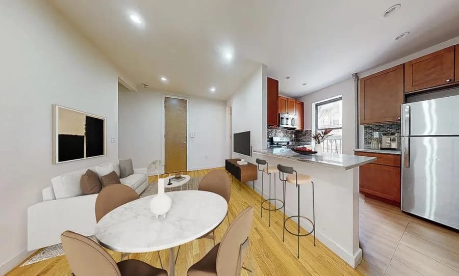 31-15 32 Street #3, Queens, NY 11106 1