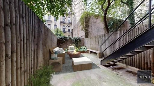 335 East 92 Street #1B, Manhattan, NY 10128