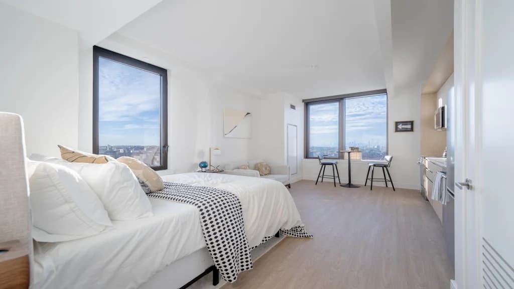 98 Queens Boulevard #11J, Queens, NY 11374 1