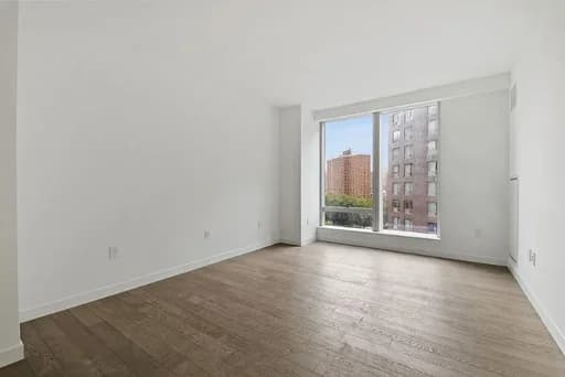 1 Manhattan Square #9J, Manhattan, NY 10002