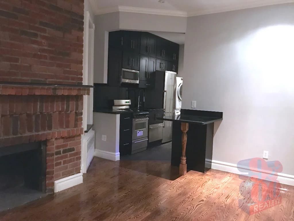 209 East 25 Street #3G, Manhattan, NY 10010 apartment_kitchen 1