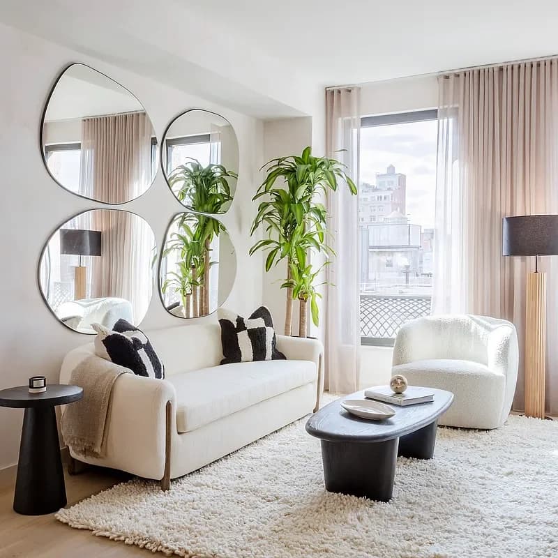 178-22 Hillside Avenue #315, Queens, NY 11432 apartment_living_room 1