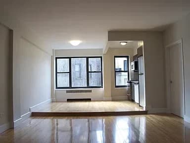 10 Downing Street #3B, Manhattan, NY 10014