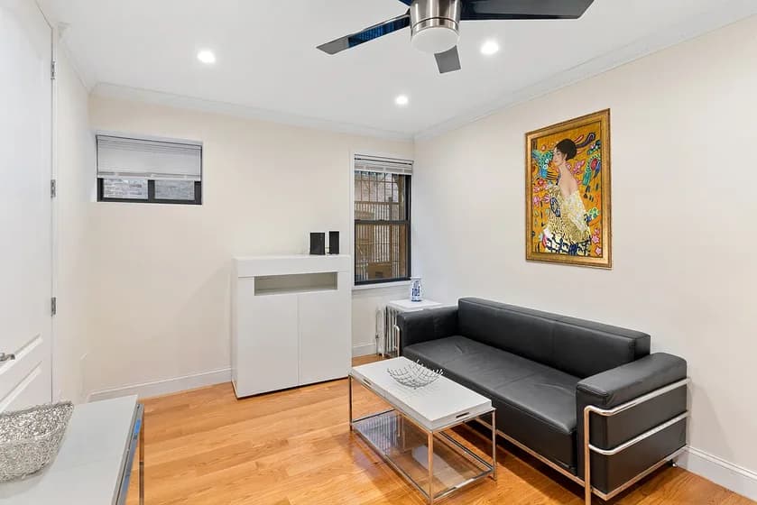 196 Elizabeth Street #5, Manhattan, NY 10012 apartment_living_room 1