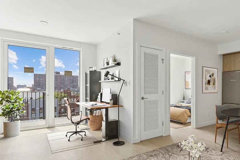 566 Grand St #7C, Brooklyn, NY 11211 apartment_living_room 1