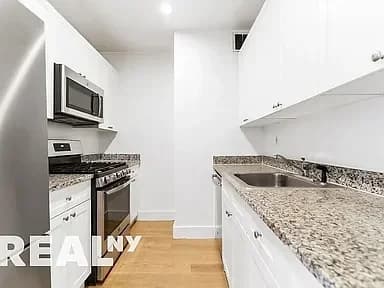 53 Park Place #7M, Manhattan, NY 10007