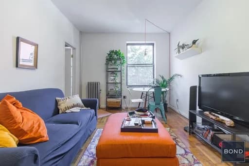 440 E 6 St #2C, Manhattan, NY 10009