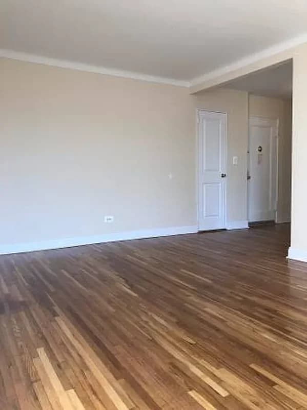 2775 Shore Parkway #5G, Brooklyn, NY 11223 apartment_living_room 1