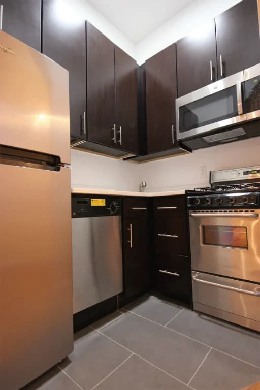 100 West 87 Street #2C, Manhattan, NY 10024 1