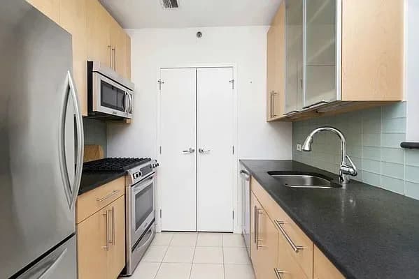 38 West 116 Street #B1010, Manhattan, NY 10026