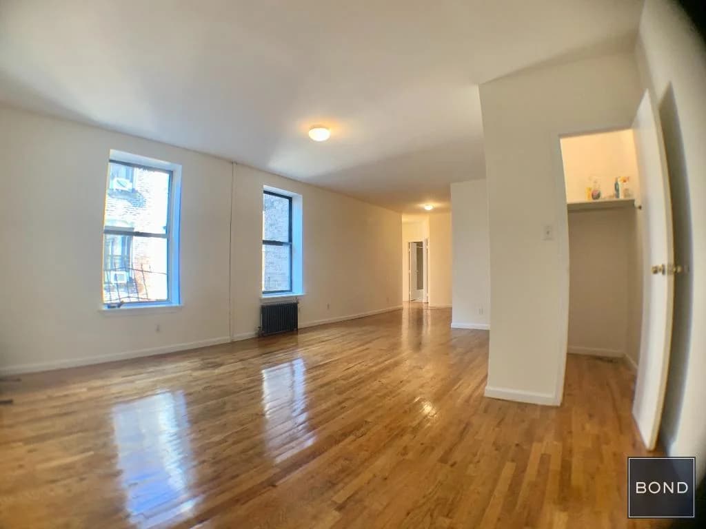 820 West 180 Street #42, Manhattan, NY 10033 1
