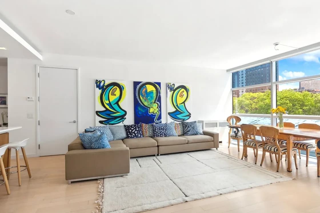 447 West 18 Street #6B, Manhattan, NY 10011 apartment_living_room 1