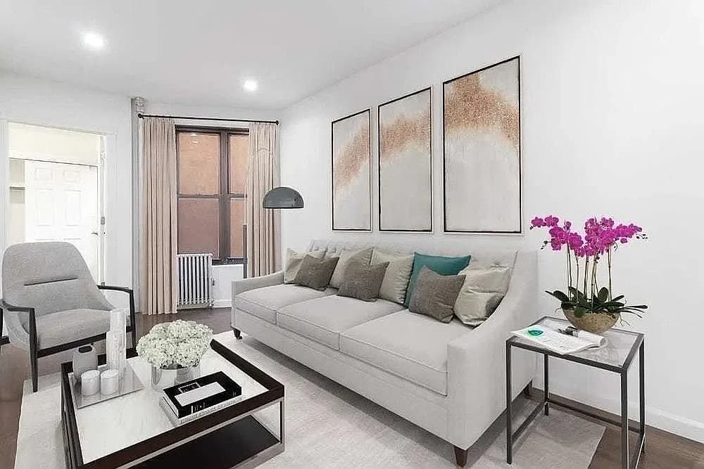 304 East 62 Street #5, Manhattan, NY 10065 apartment_living_room 1