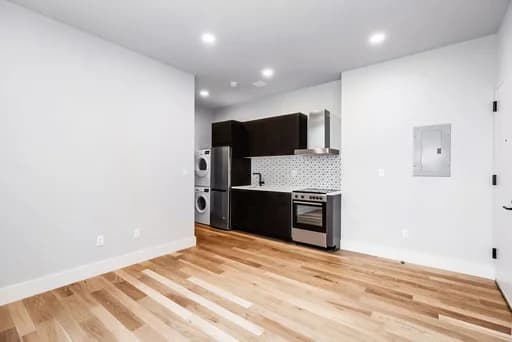 101 East 10 Street #8j, Manhattan, NY 10003
