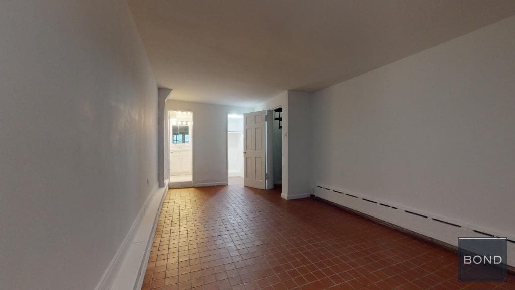 348 East 87 Street #D, Manhattan, NY 10128